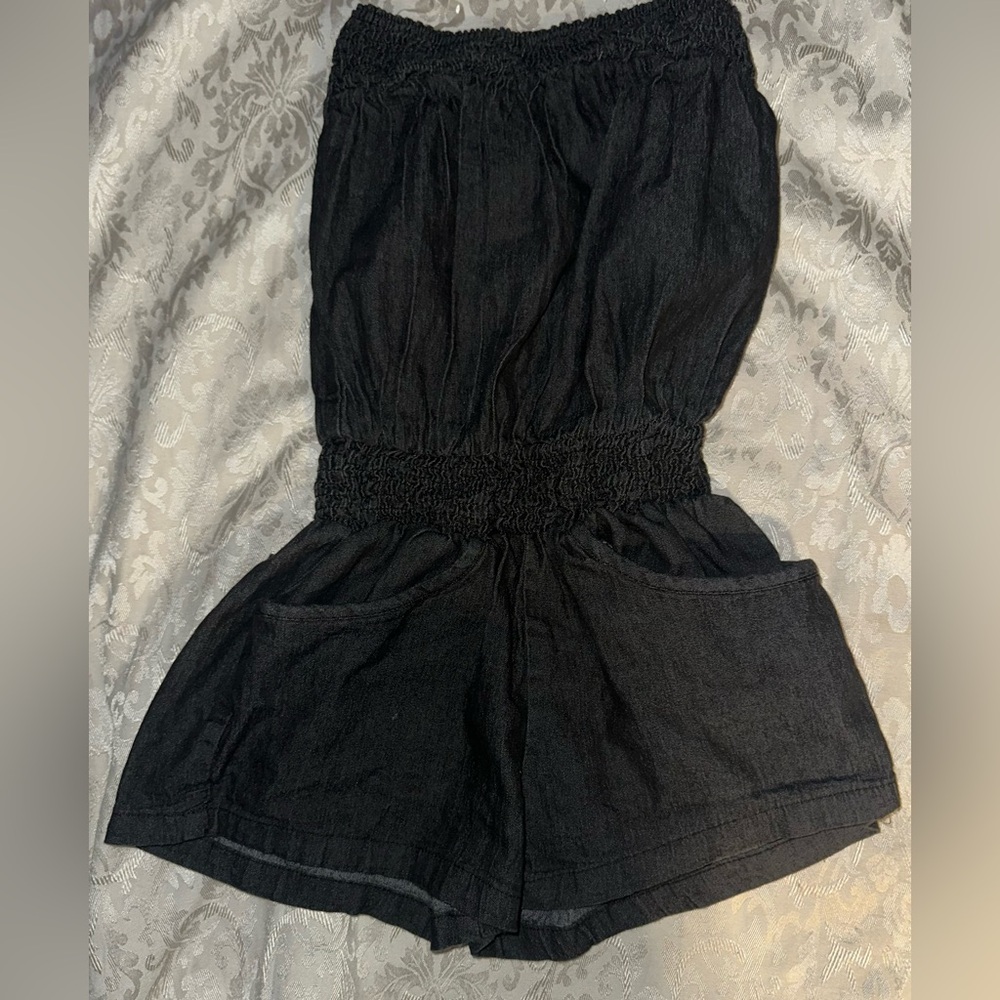 Womens Size Medium Gold Drama Halter One Piece Shorts.